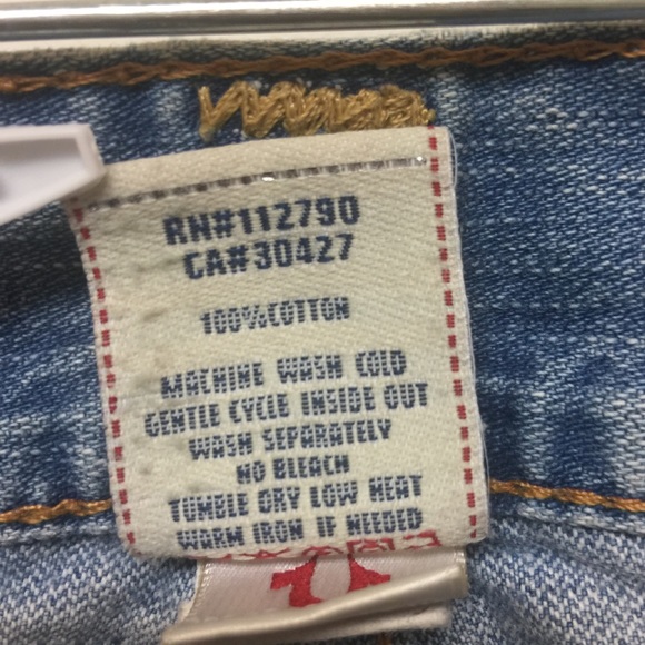 True Religion Jeans. Great addition 2 your closet! - Picture 5 of 5